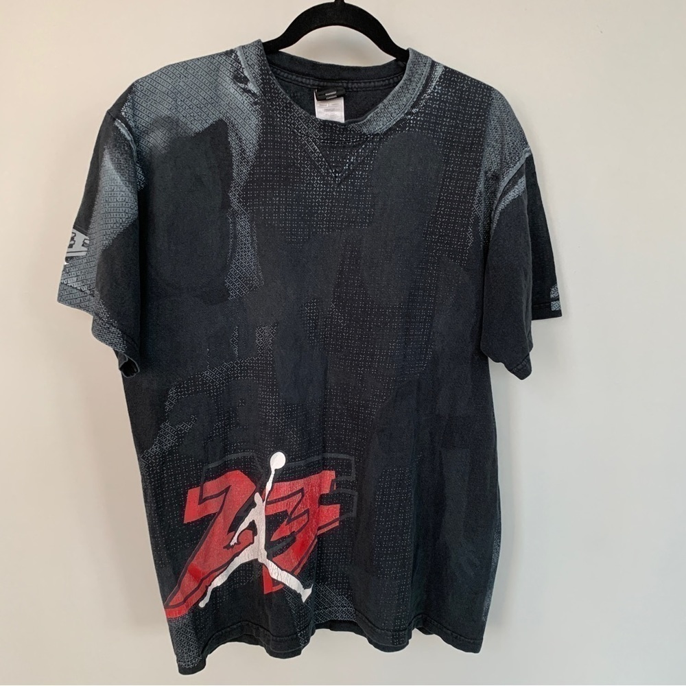 Vintage Nike Air Jordan Jump Man #23 T-Shirt Size M